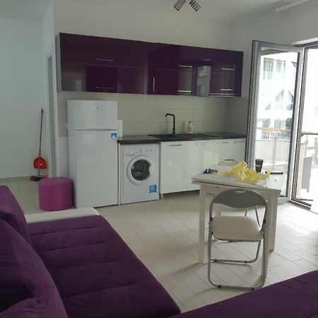Rubik Apartament 마마이아 외부 사진