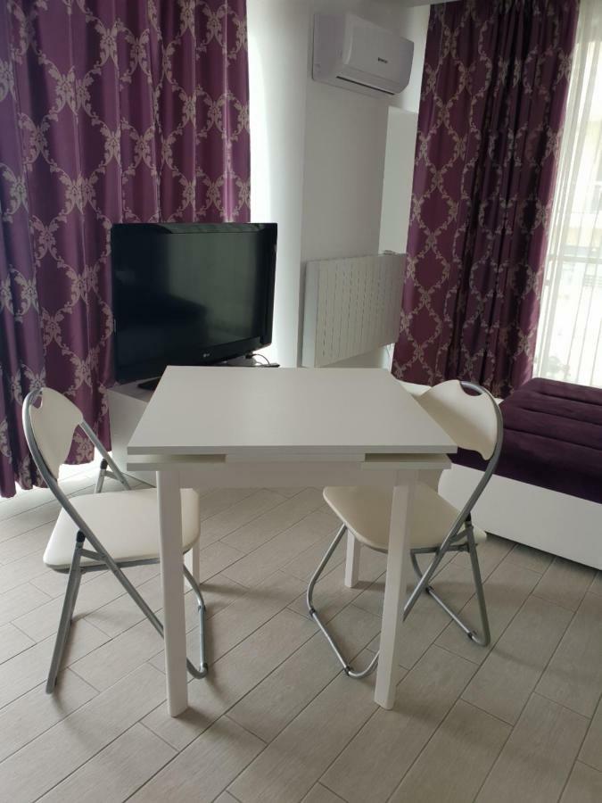 Rubik Apartament 마마이아 외부 사진